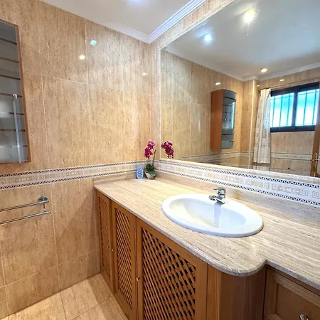 La Carihuela A 150 Metros De La Playa Con Espectaculares Vistas