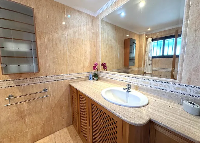 La Carihuela A 150 Metros De La Playa Con Espectaculares Vistas