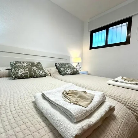 Apartamento La Carihuela A 150 Metros De La Playa Con Espectaculares Vistas *