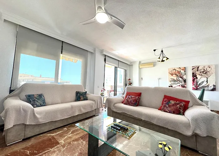 La Carihuela A 150 Metros De La Playa Con Espectaculares Vistas *