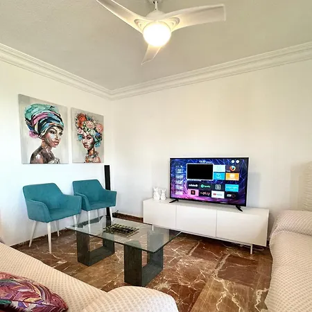 La Carihuela A 150 Metros De La Playa Con Espectaculares Vistas טורמולינוס